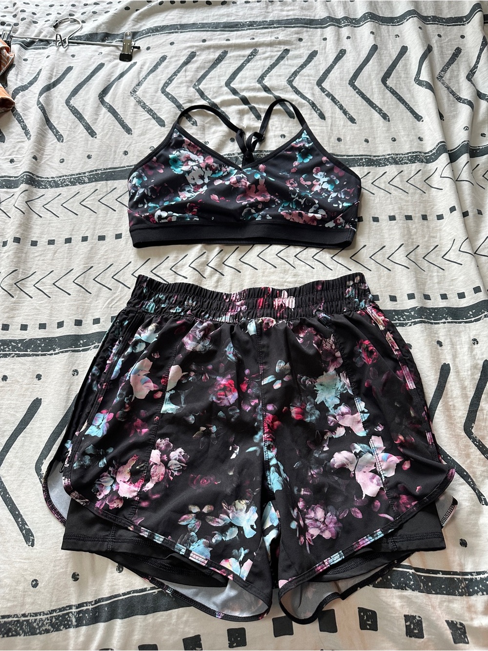 Athletic Works Black Floral Sports Bra and Shorts Set